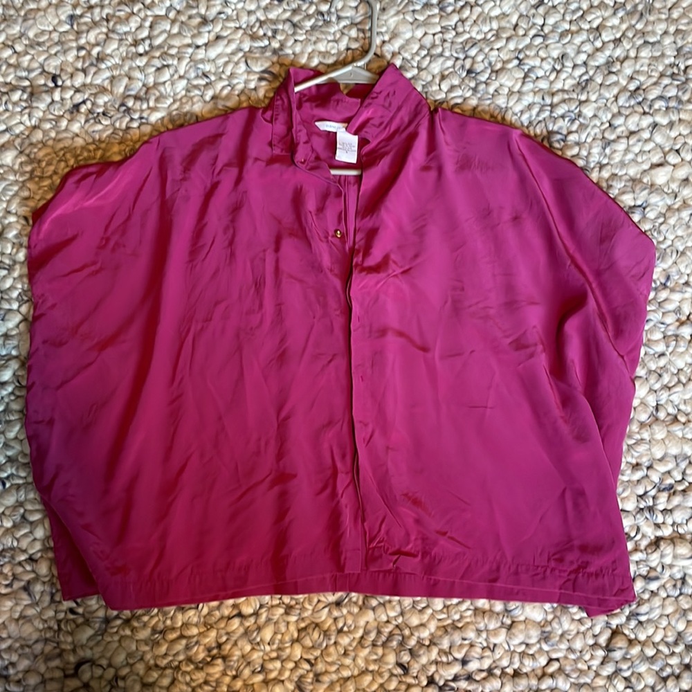 Diane von Furstenberg silk short sleeved boxy blouse with tiny gold buttons
